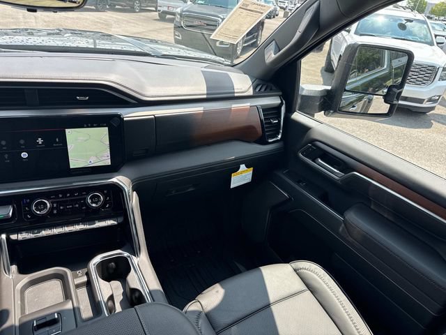 New 2026 GMC Sierra 3500 Denali w/ Denali Reserve Package AWD/4WD image 19