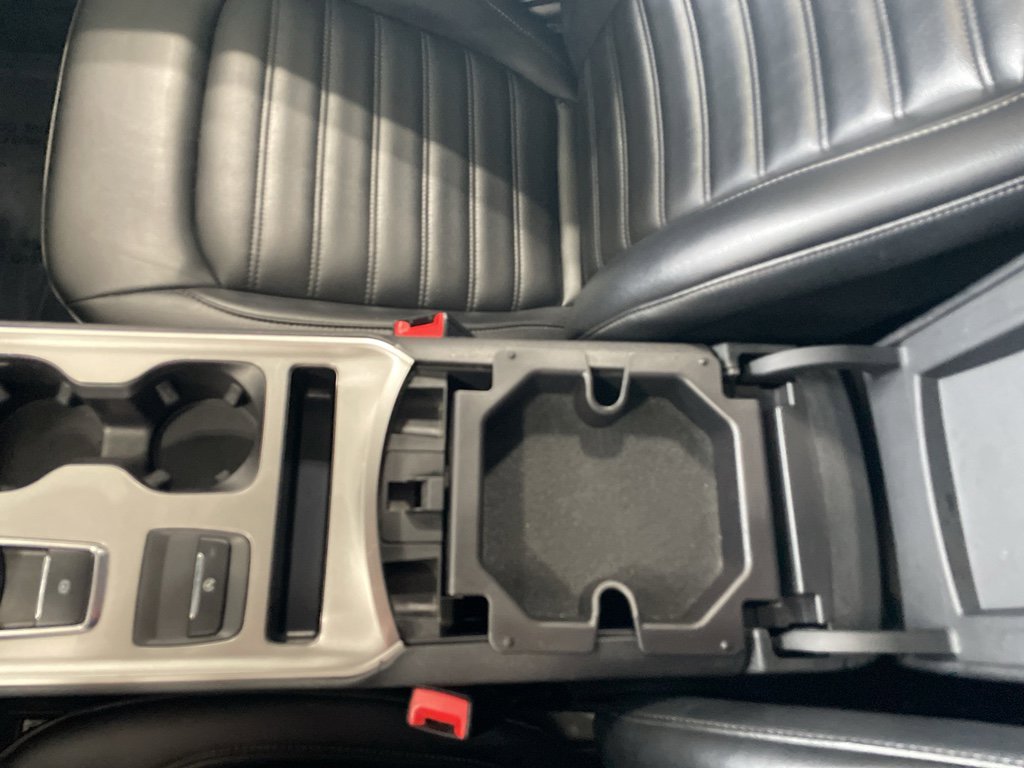 Used 2023 Ford Edge SEL image 21