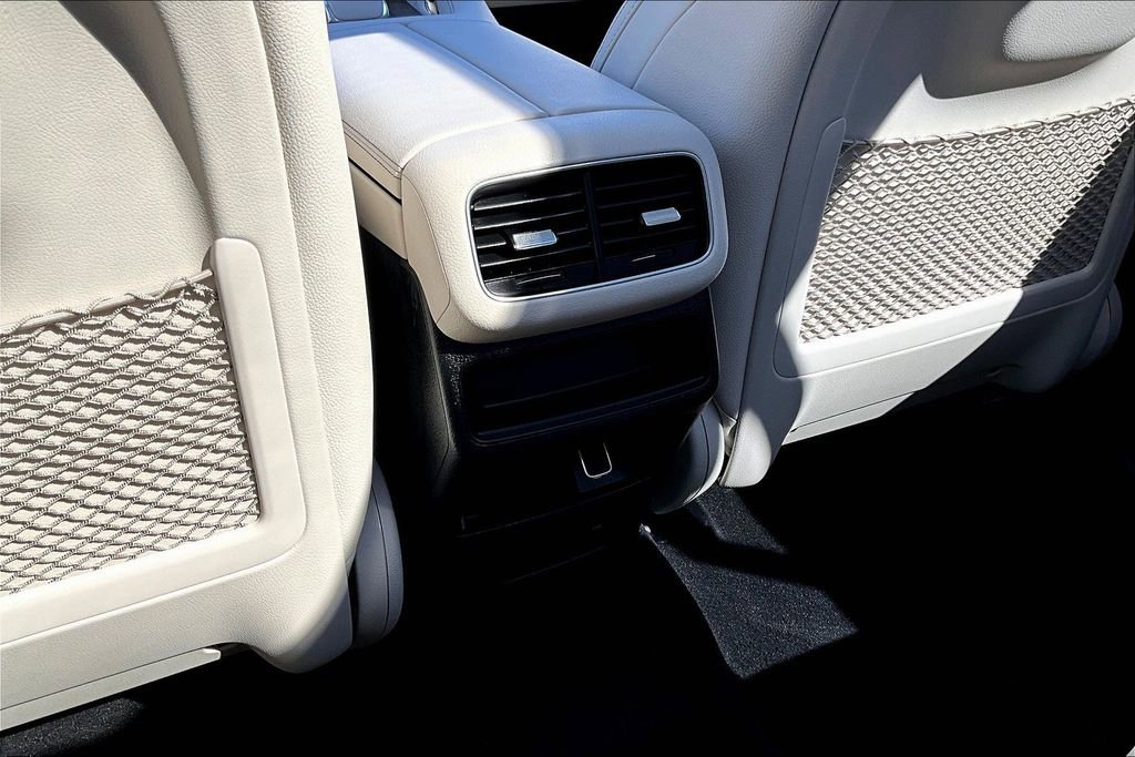 Certified 2021 Mercedes-Benz GLE 350 4MATIC image 25
