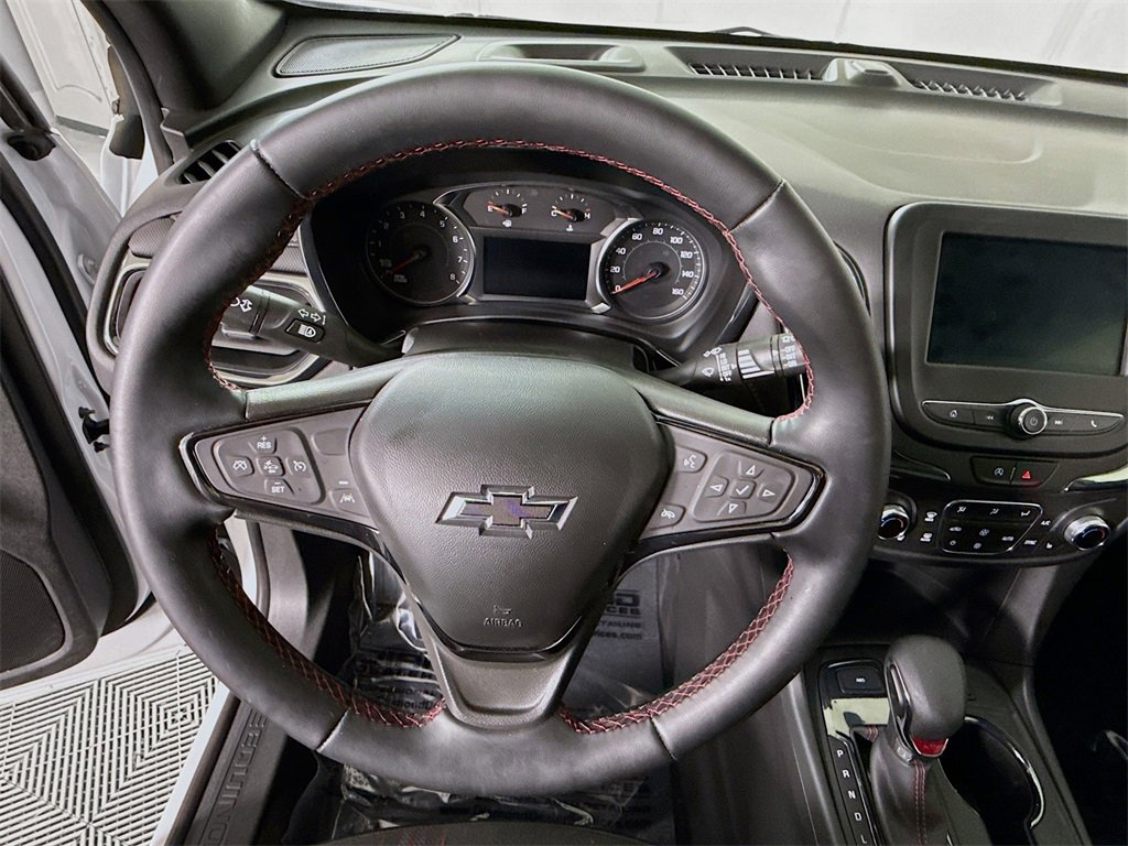 Used 2023 Chevrolet Equinox RS image 18