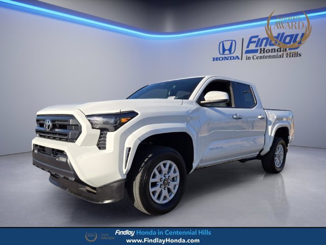 Used 2025 Toyota Tacoma SR5 AWD/4WD image 1