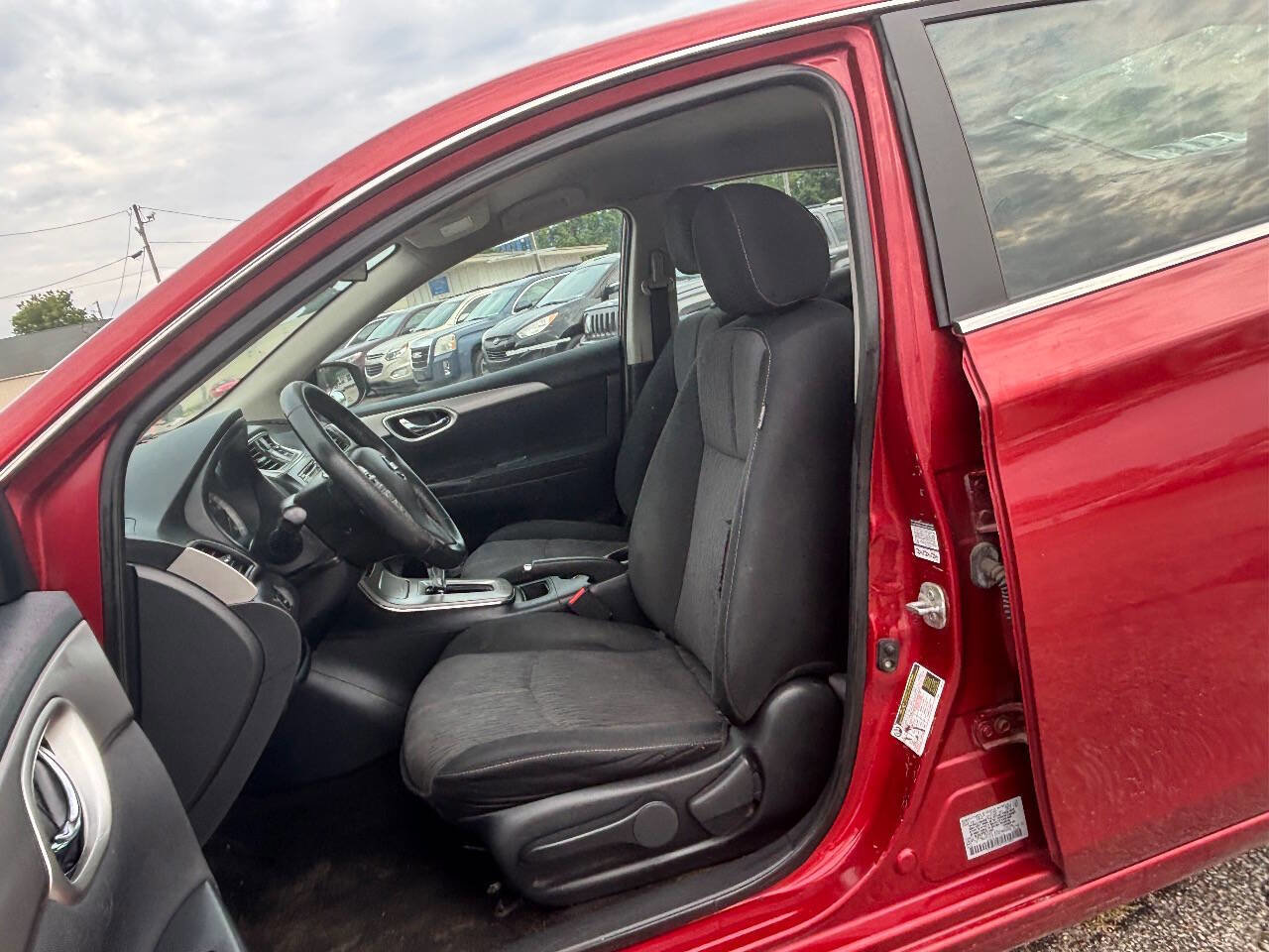 Used 2015 Nissan Sentra SV image 5