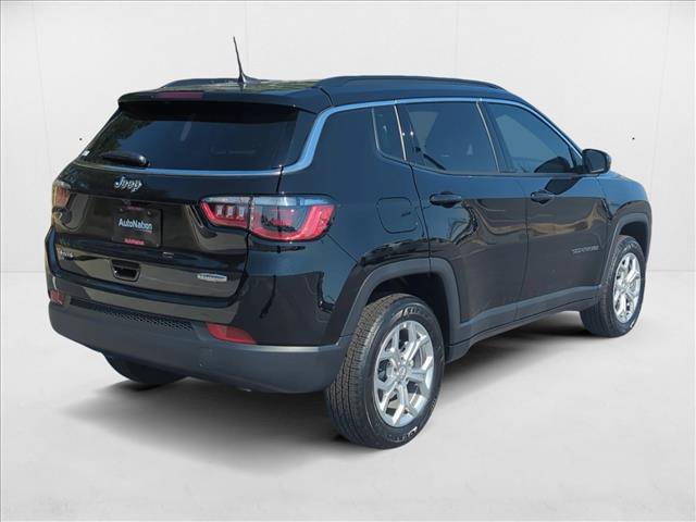New 2024 Jeep Compass Latitude AWD/4WD image 9