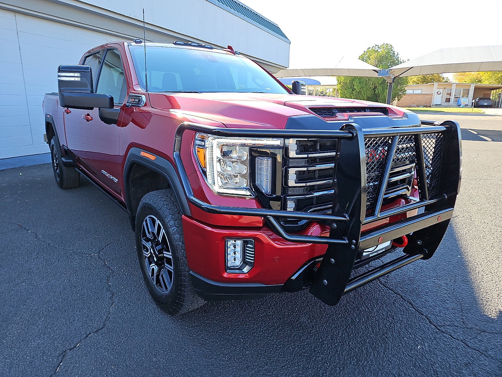 Used 2021 GMC Sierra 2500 AT4 w/ AT4 Premium Plus Package image 5