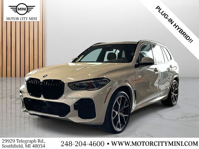 Used 2023 BMW X5 xDrive45e w/ Executive Package image 8