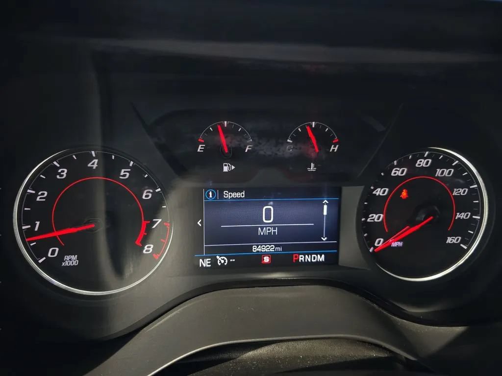 Used 2022 Chevrolet Camaro LT RWD image 24