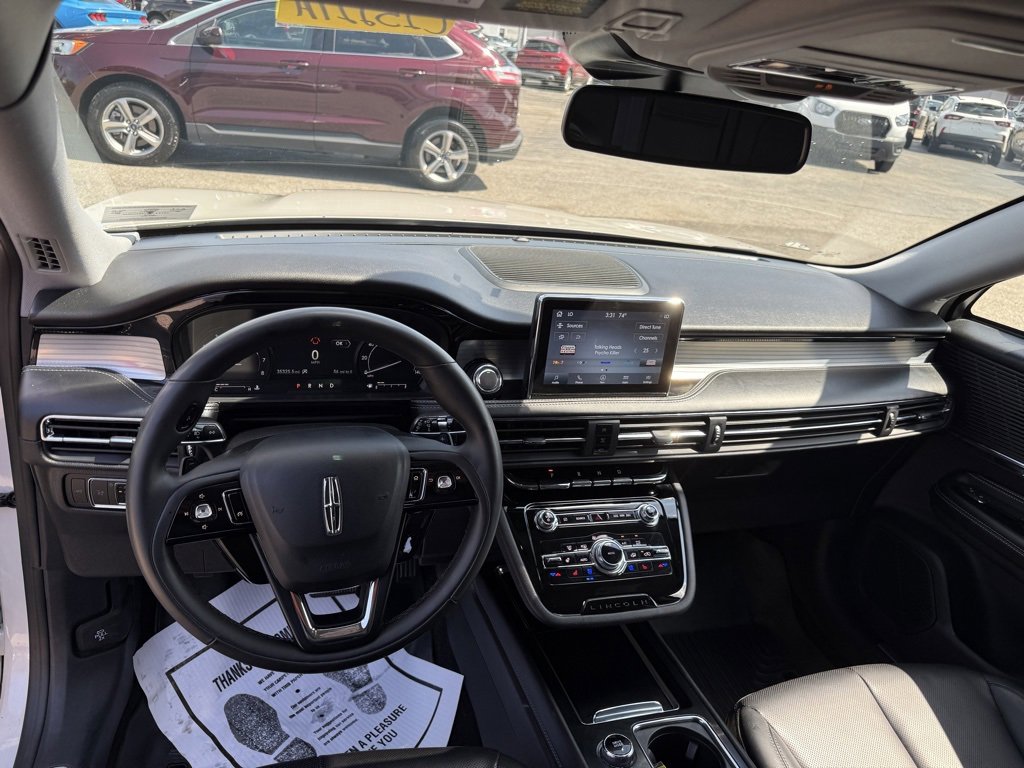 Used 2022 Lincoln Corsair AWD w/ Equipment Group 101A image 15