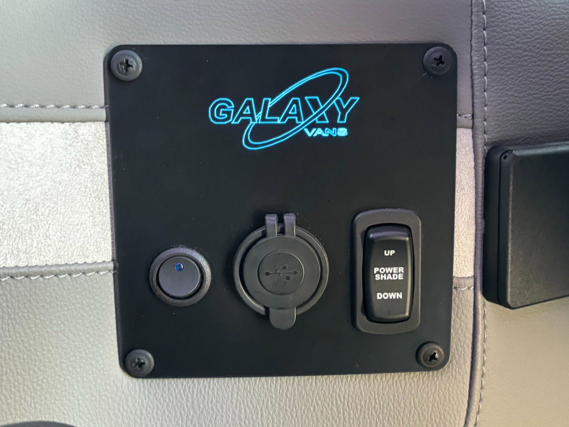 Used 2024 RAM ProMaster 3500 w/ Advanced Safety Group FWD image 22