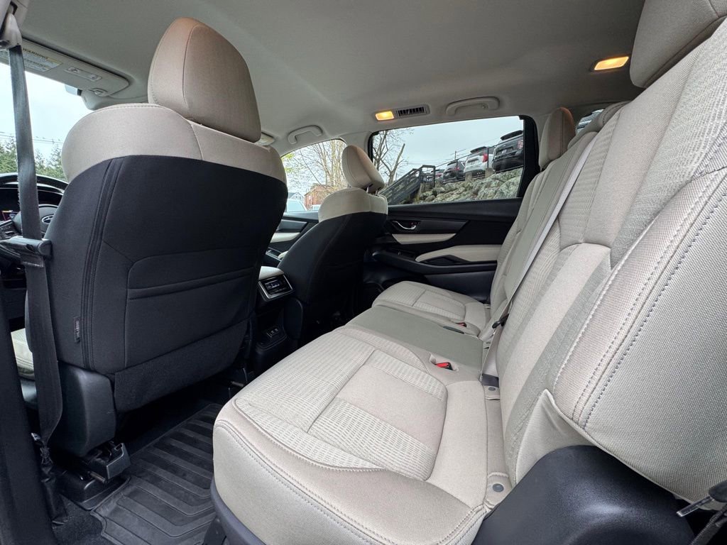 Used 2022 Subaru Ascent Premium w/ Convenience Package AWD/4WD image 20