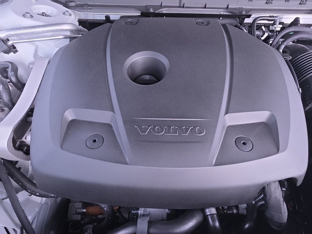 New 2026 Volvo XC90 T8 Plus w/ Protection Package Premier image 35