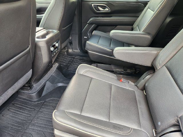 Used 2021 GMC Yukon XL SLT w/ SLT Luxury Plus Package AWD/4WD image 30