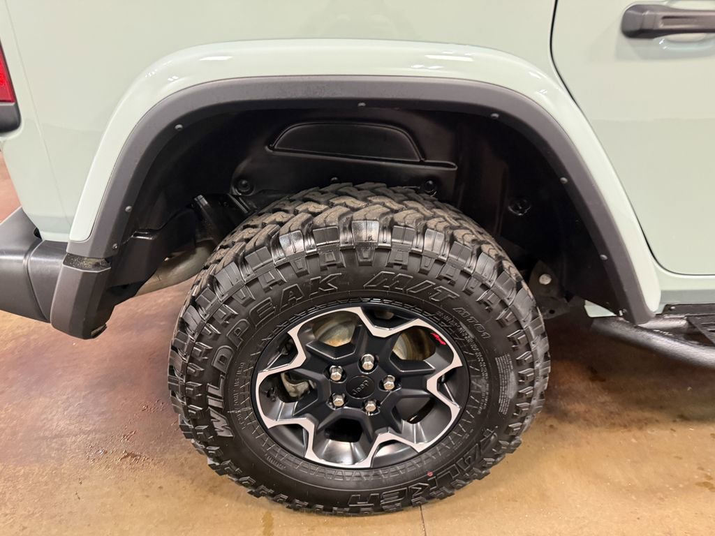 Used 2023 Jeep Wrangler Unlimited Rubicon w/ Cold Weather Group image 94