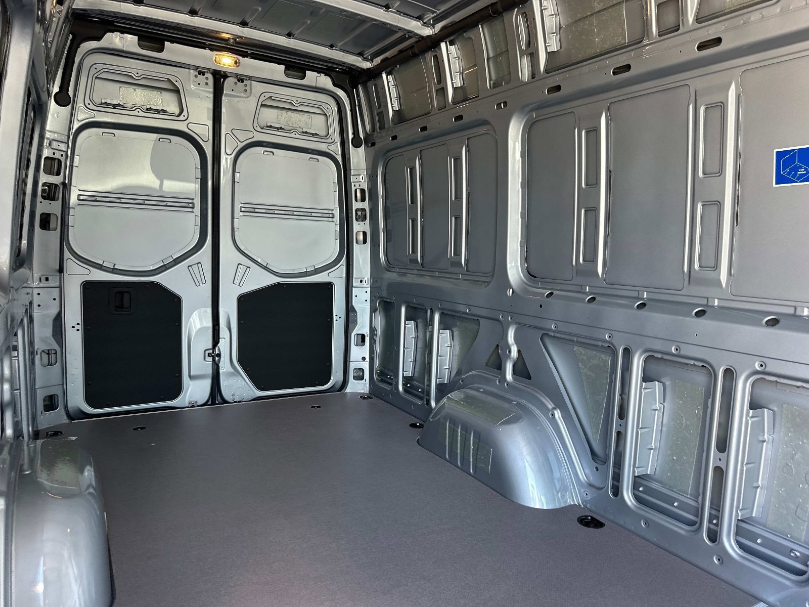 New 2025 Mercedes-Benz Sprinter 2500 image 8