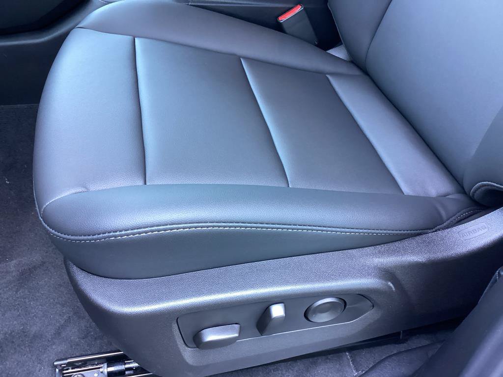 New 2026 Chevrolet Colorado LT w/ LT Convenience Package RWD image 13