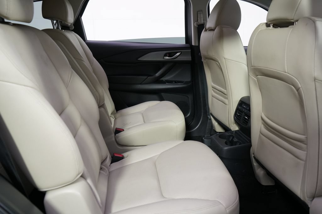 Used 2023 MAZDA CX-9 Touring AWD/4WD image 16
