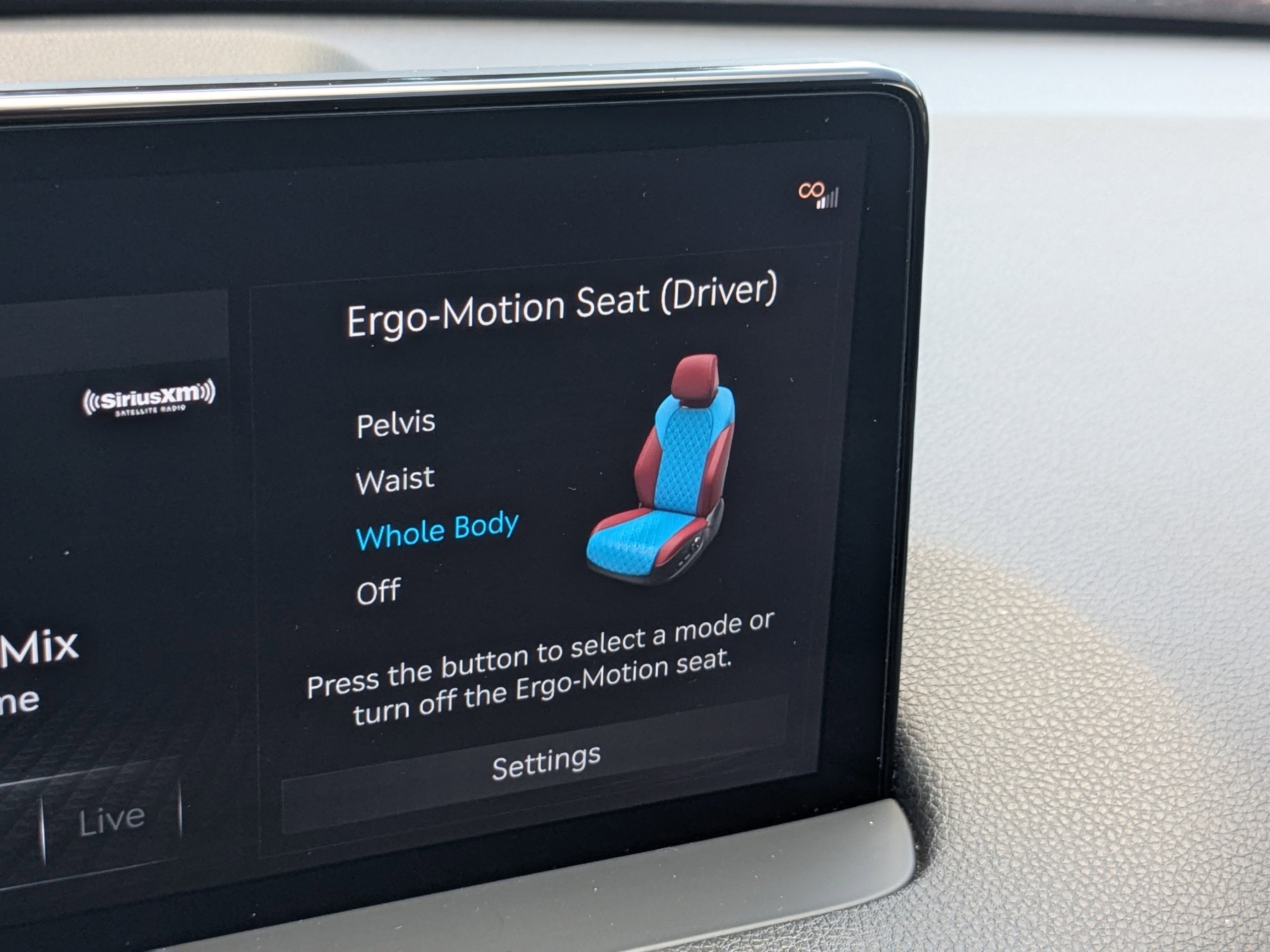 Used 2024 Genesis GV70 3.5T Sport image 29