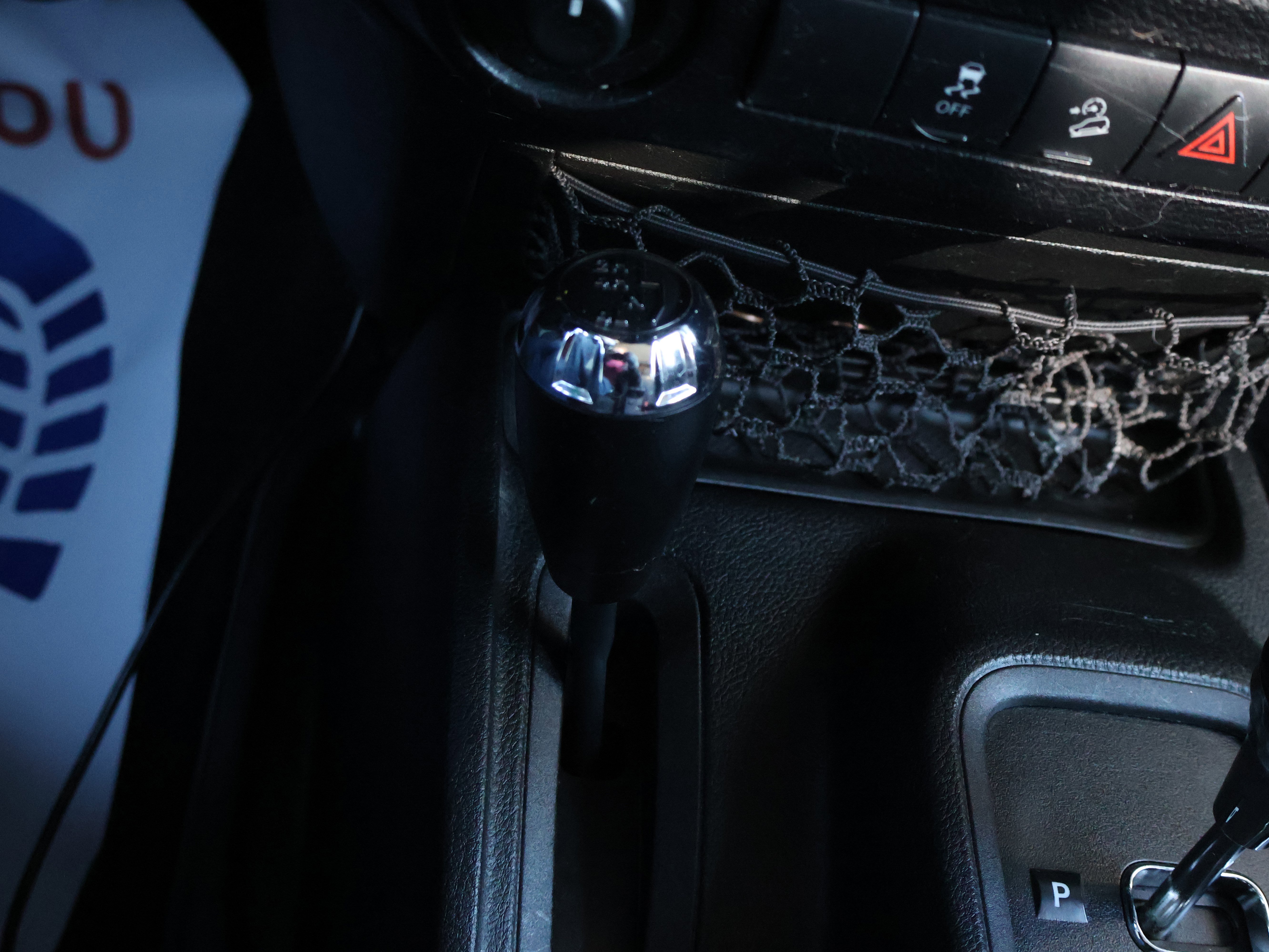 Used 2013 Jeep Wrangler Unlimited Sahara w/ Dual Top Group image 35