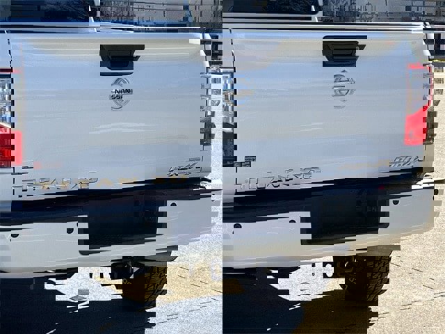 Used 2019 Nissan Titan PRO-4X w/ Pro-4x Convenience Package image 7