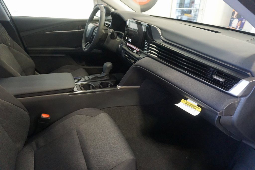New 2026 Toyota Camry LE image 24