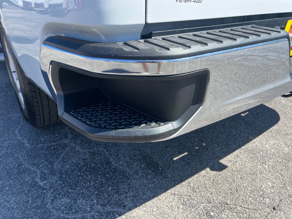 Used 2025 Chevrolet Silverado 1500 W/T image 33