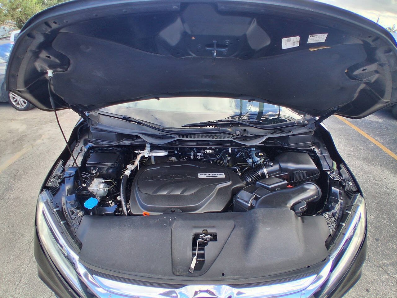 Used 2019 Honda Odyssey Elite image 9