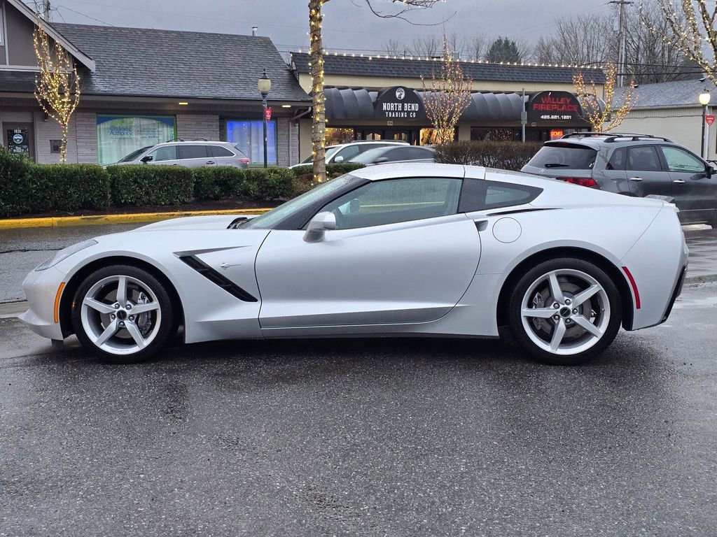 Used 2014 Chevrolet Corvette Stingray Coupe w/ 2LT Preferred Equipment Group image 9