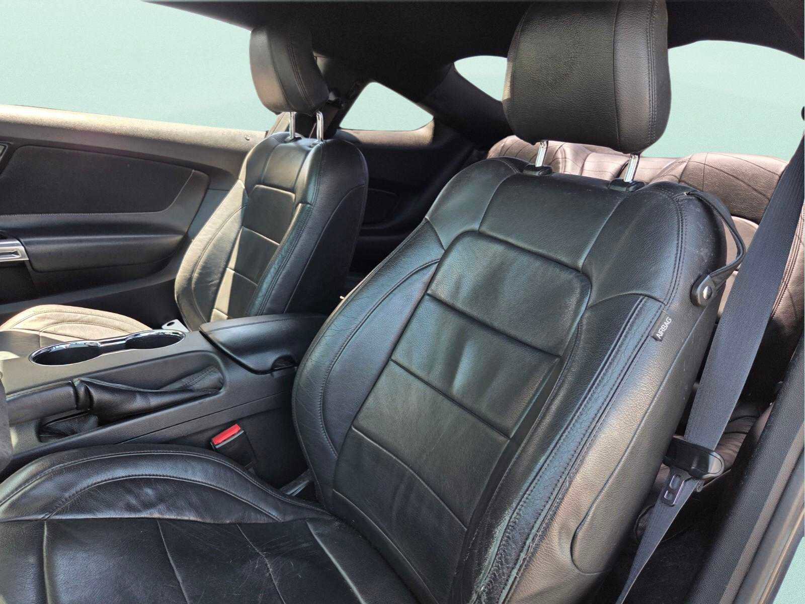 Used 2016 Ford Mustang GT RWD image 11