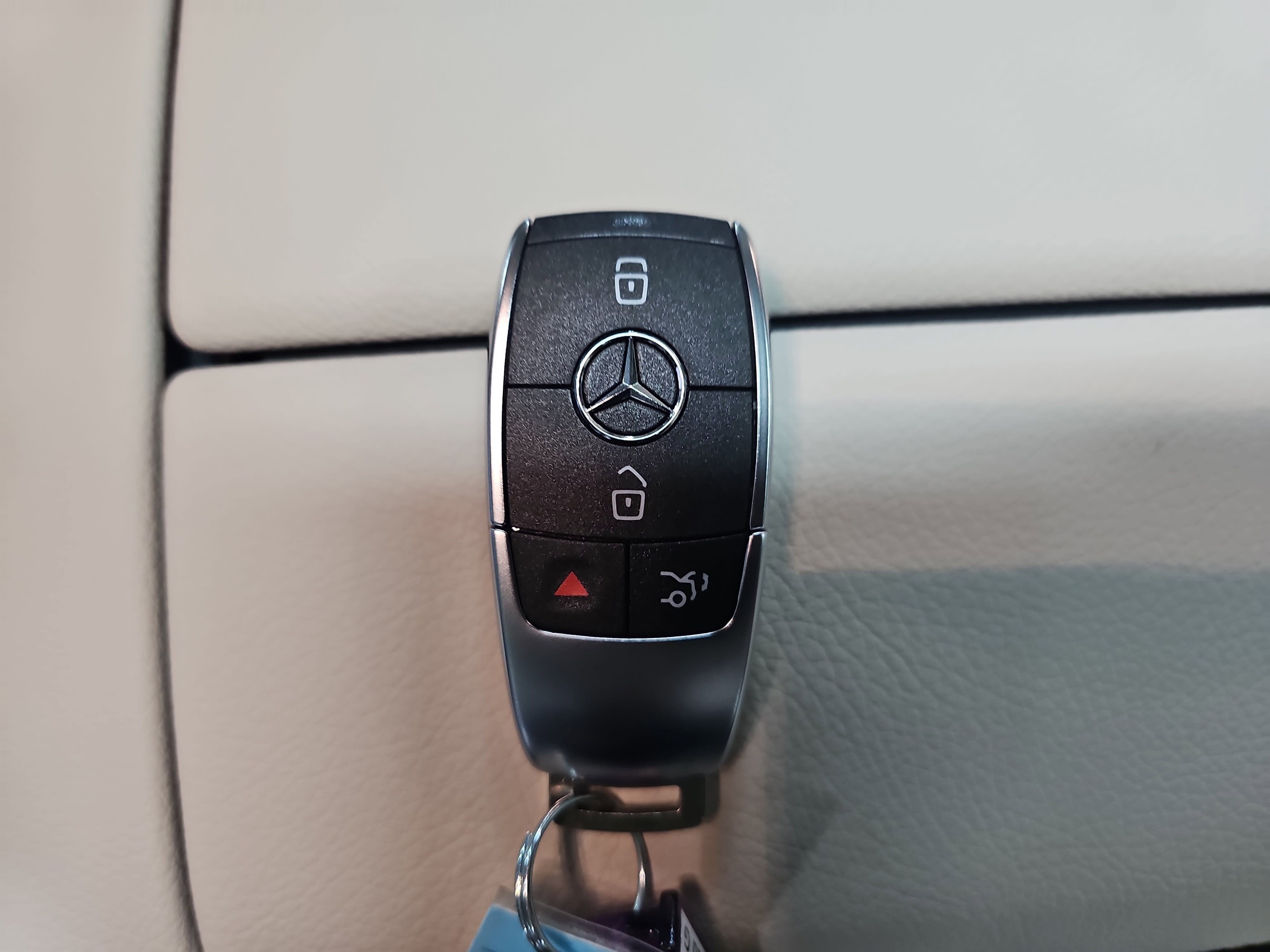 New 2026 Mercedes-Benz GLE 350 4MATIC image 36