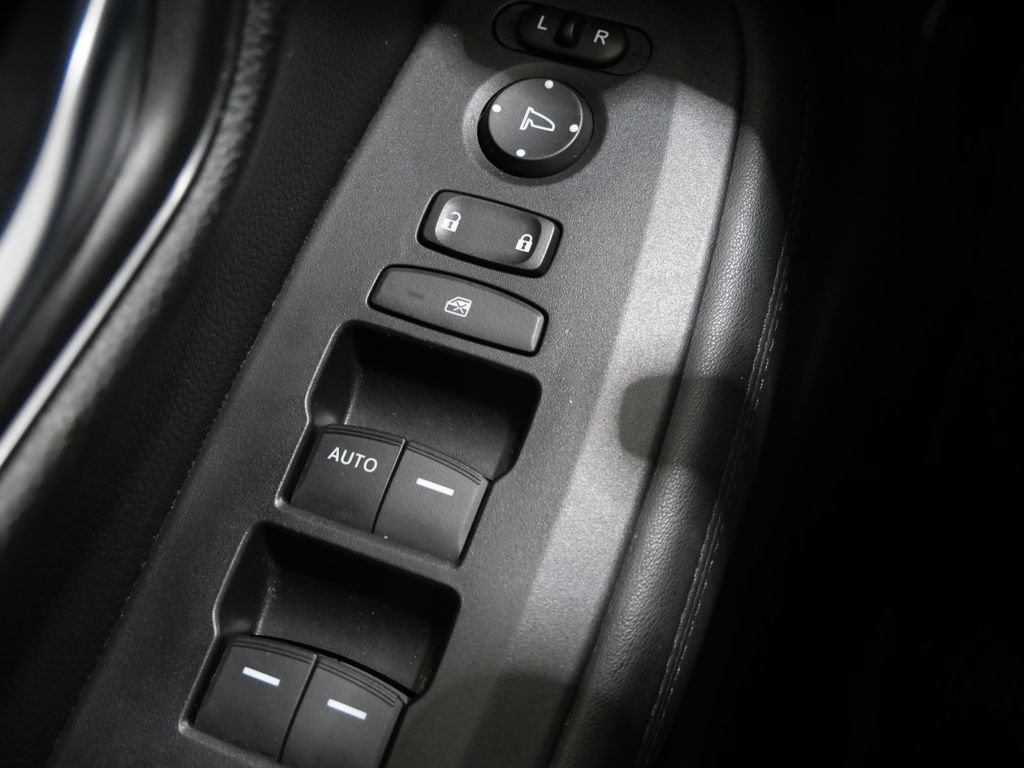 Used 2024 Honda HR-V LX image 13