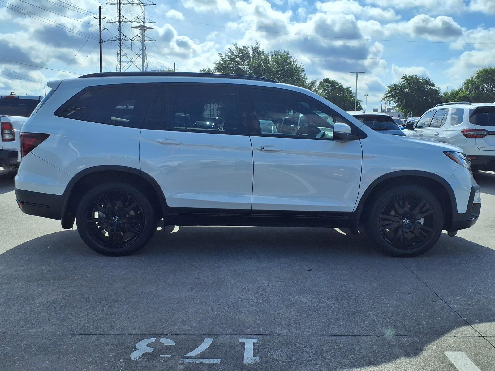 Used 2022 Honda Pilot Black Edition image 27