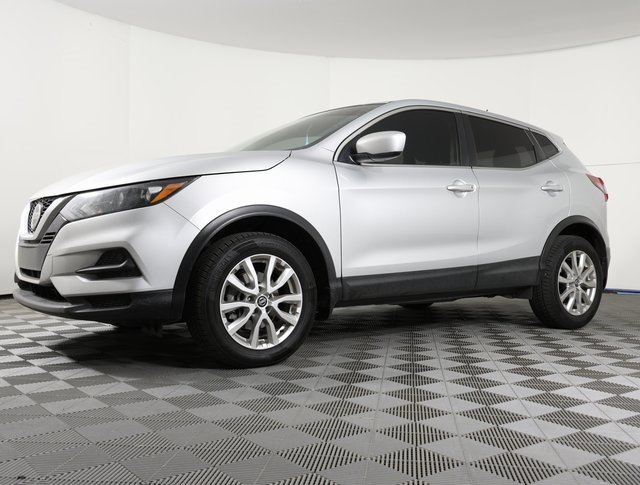 Used 2021 Nissan Rogue Sport S image 1