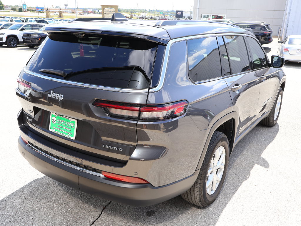 Used 2023 Jeep Grand Cherokee L Limited w/ Luxury Tech Group II AWD/4WD image 5
