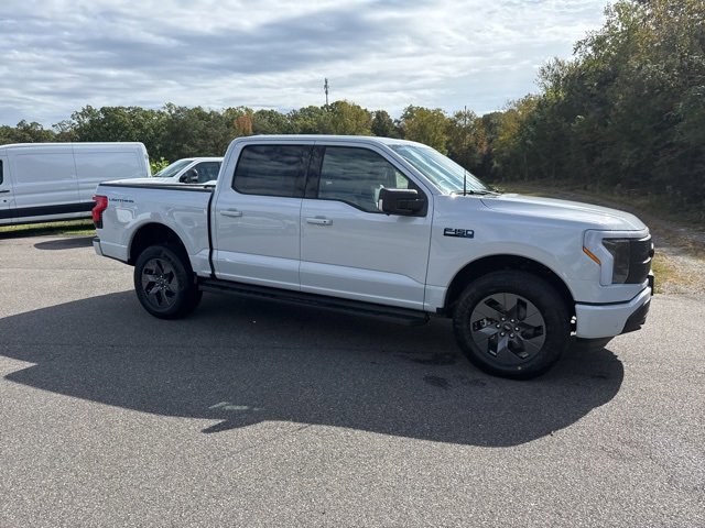 New 2025 Ford F150 Lightning Flash image 2