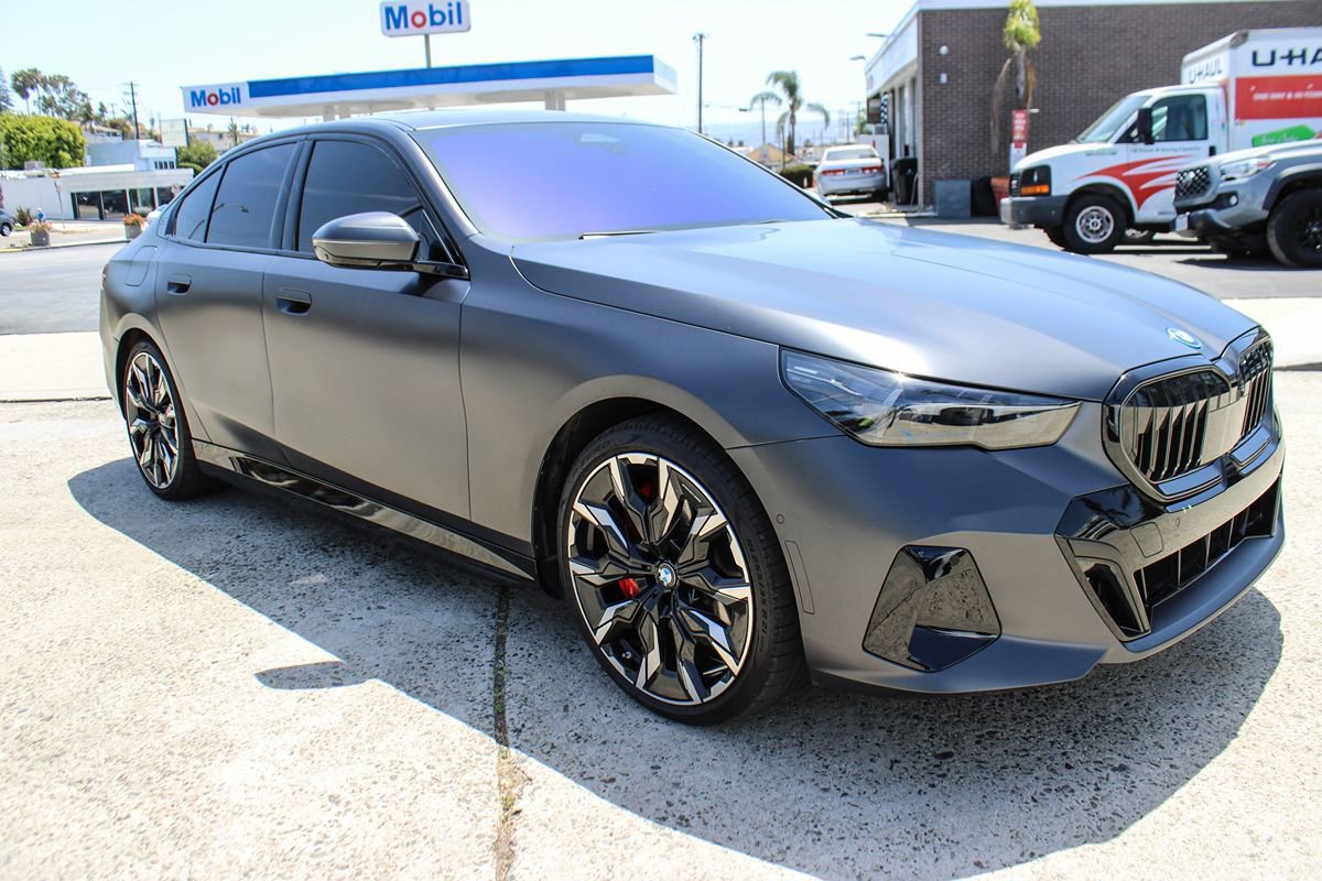 Used 2025 BMW i5 eDrive40i w/ M Sport Package image 7