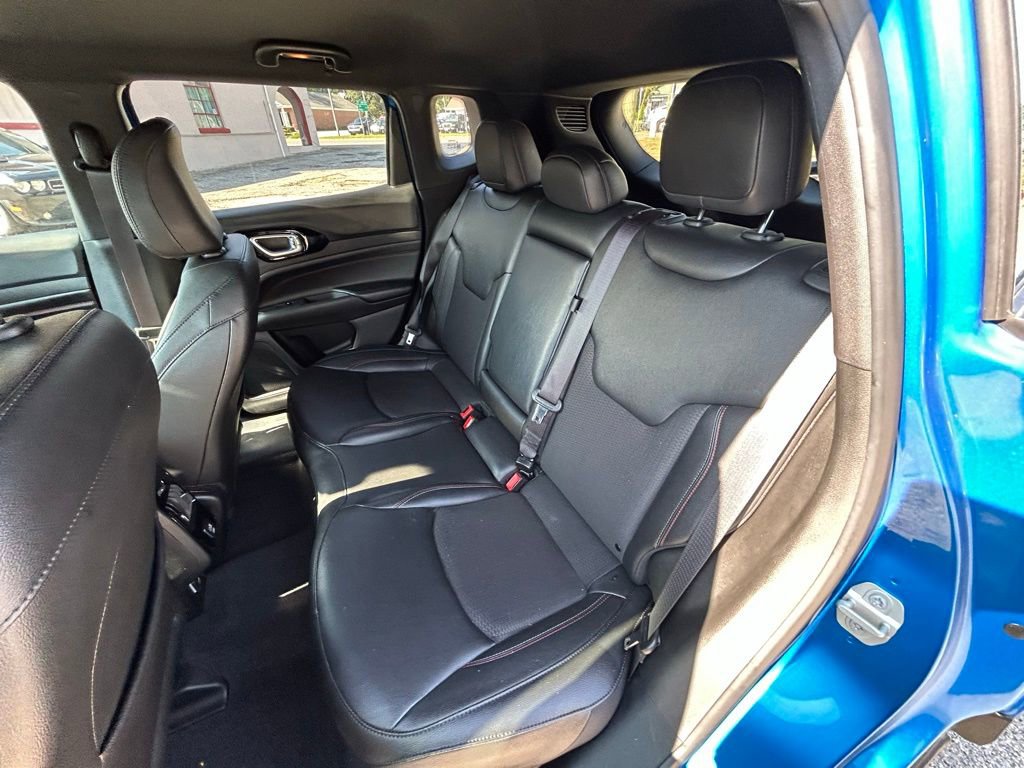 Used 2024 Jeep Compass Trailhawk image 17