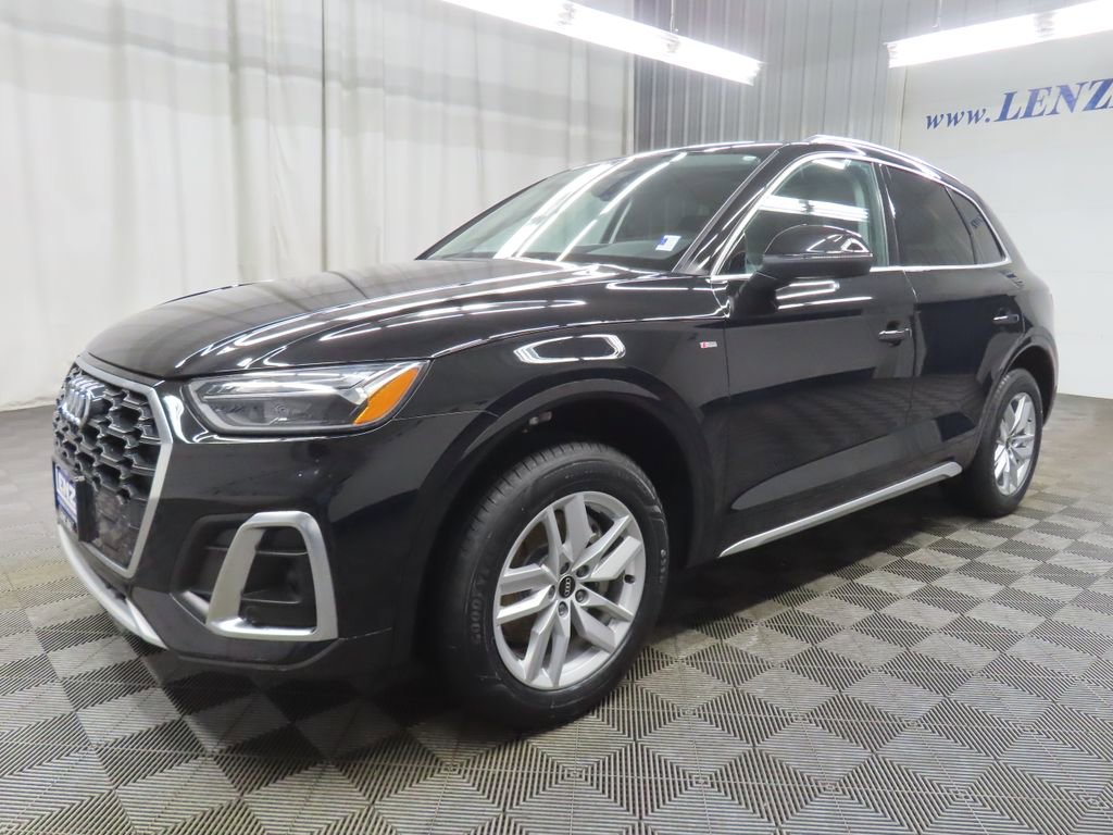 Used 2023 Audi Q5 2.0T Premium w/ Convenience Package AWD/4WD image 7