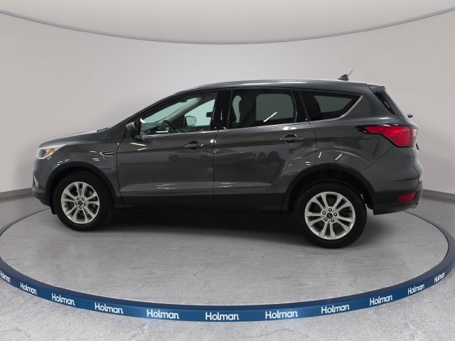 Used 2019 Ford Escape SE FWD image 9