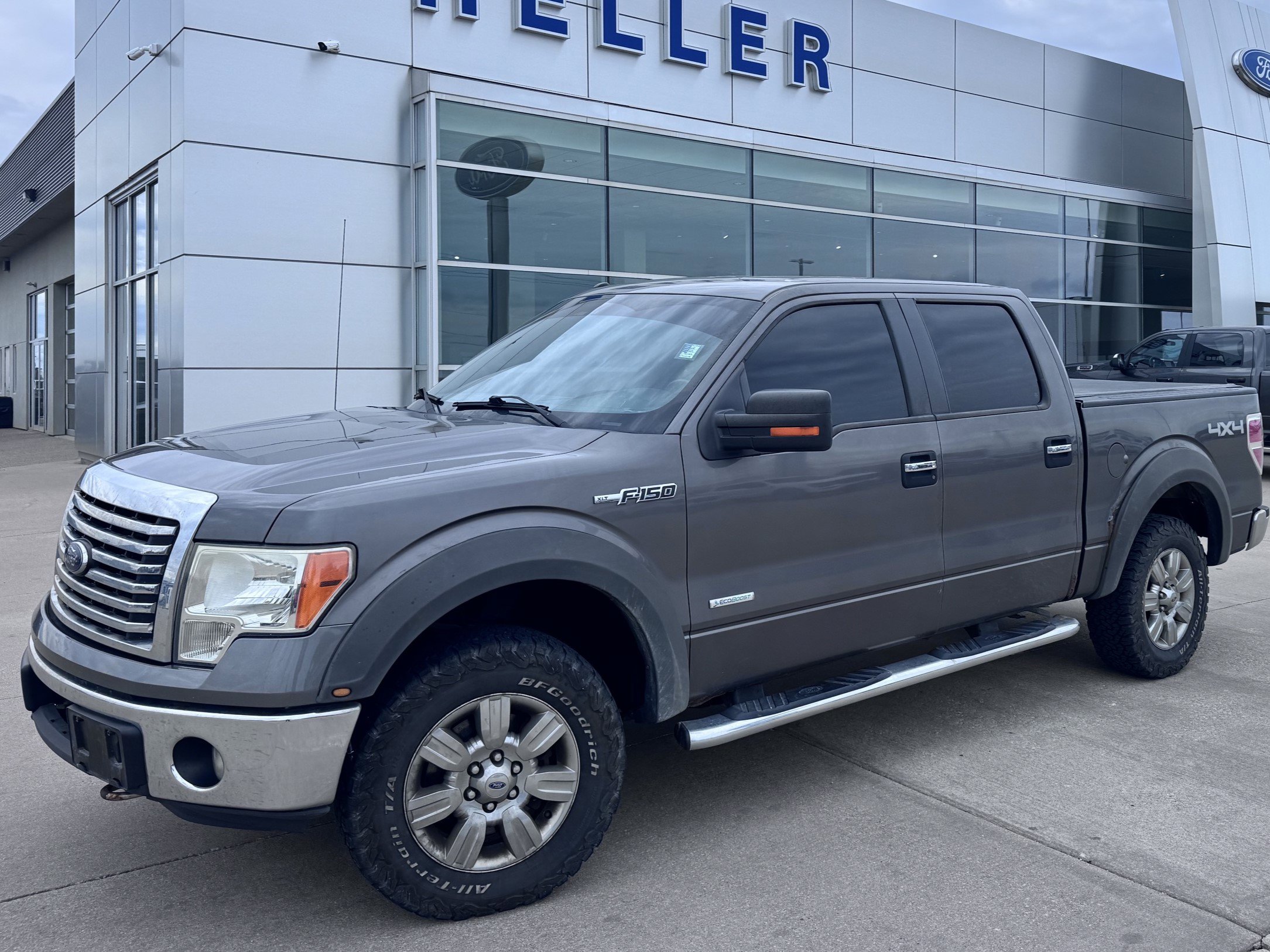 Used 2012 Ford F150 XLT w/ XLT Chrome Pkg AWD/4WD image 3