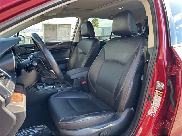 Used 2018 Subaru Outback 2.5i Limited image 7