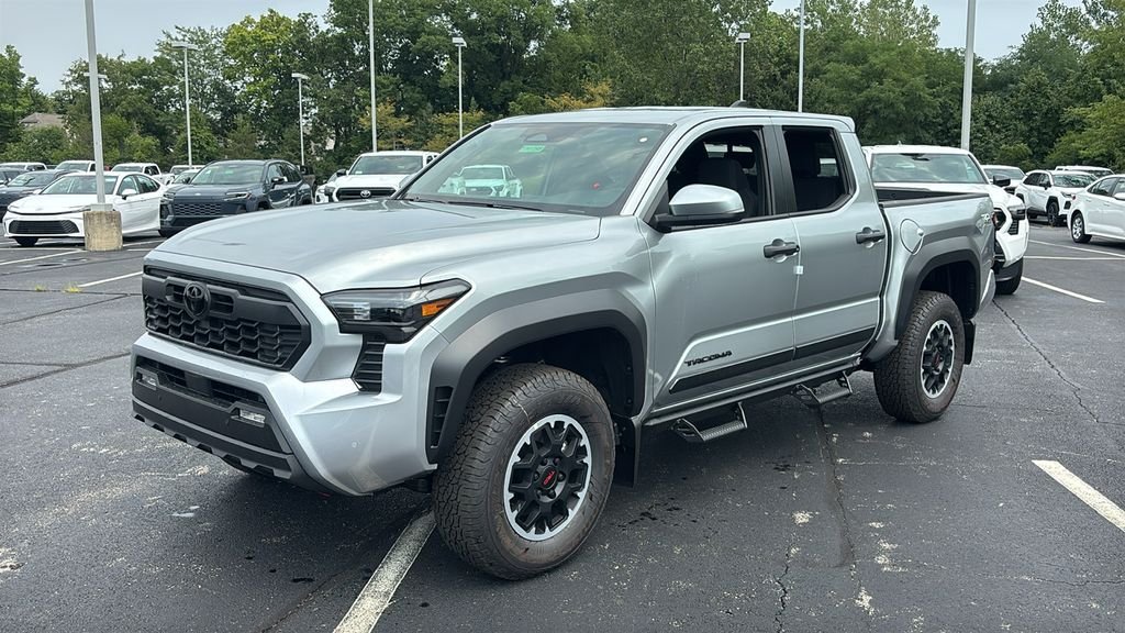 New 2026 Toyota Tacoma TRD Off-Road w/ TRD Off Road Upgrade Package AWD/4WD image 3