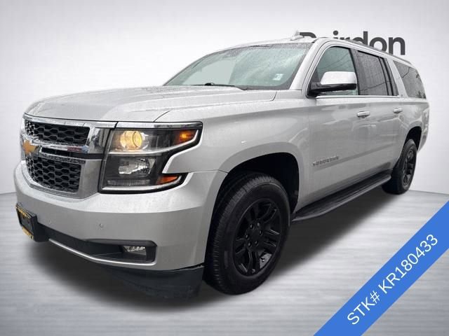 Used 2019 Chevrolet Suburban LT w/ Luxury Package AWD/4WD image 3