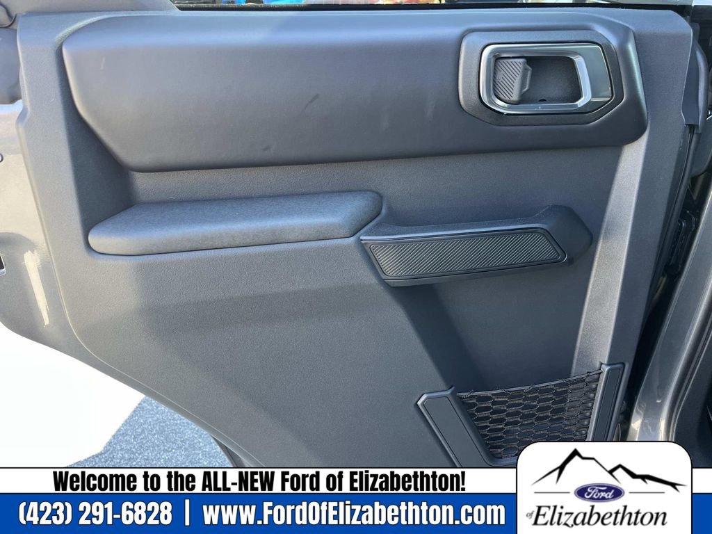 New 2025 Ford Bronco Badlands image 16