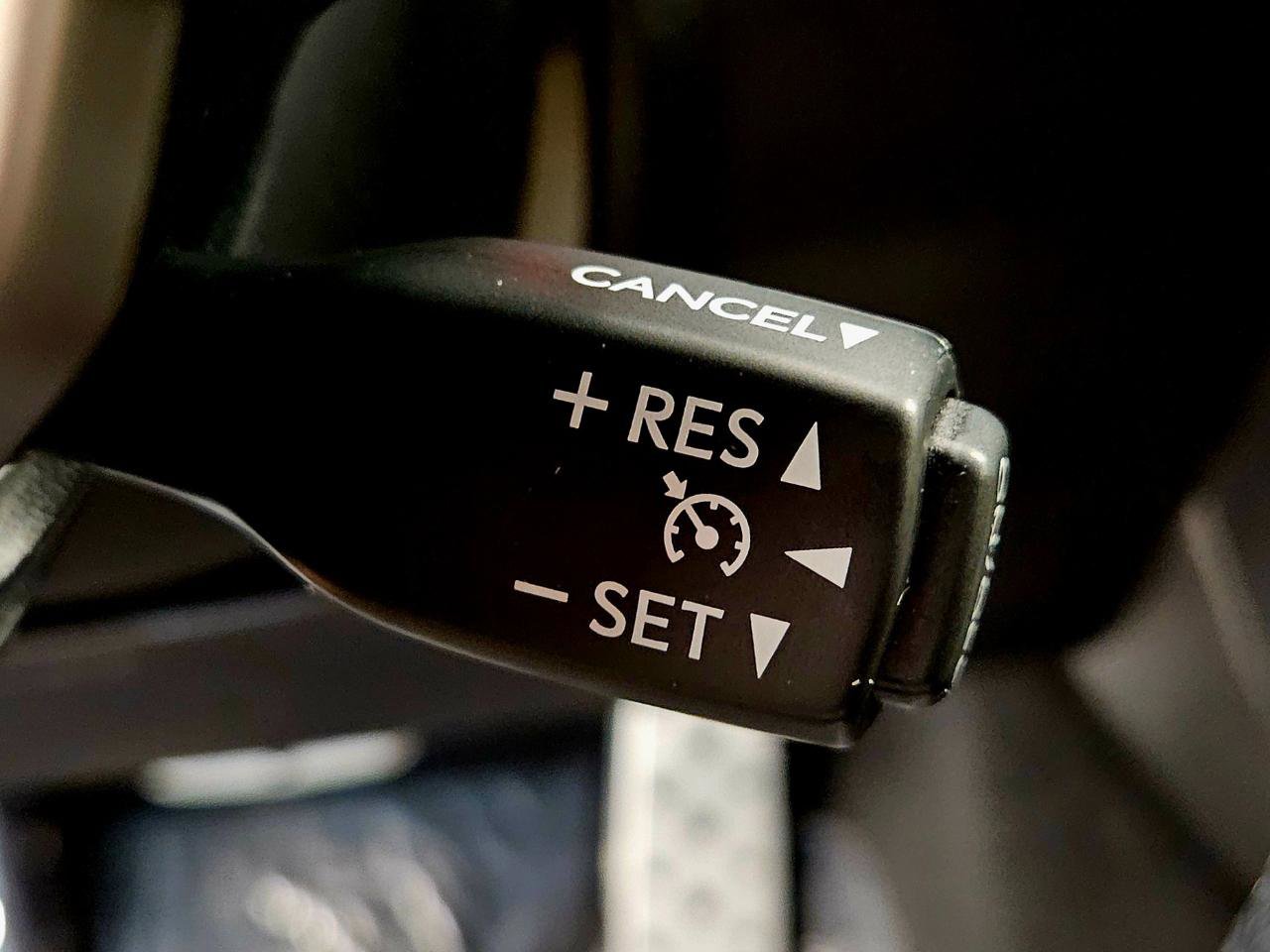 Used 2015 Lexus IS 250 4DR SPORT SDN RWD w/ F-Sport Package image 19