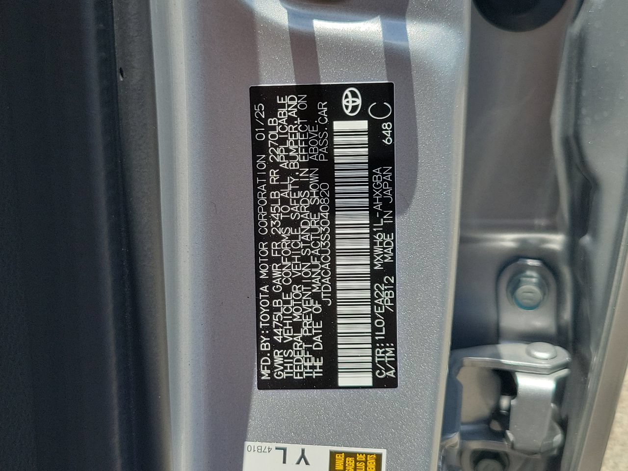 Used 2025 Toyota Prius Plug-In Hybrid FWD image 33