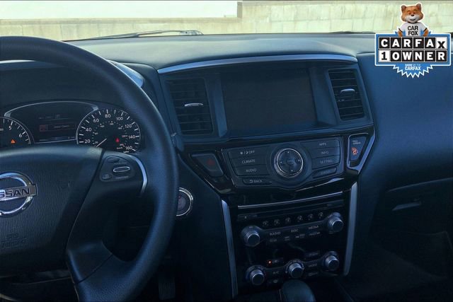 Used 2018 Nissan Pathfinder S image 6