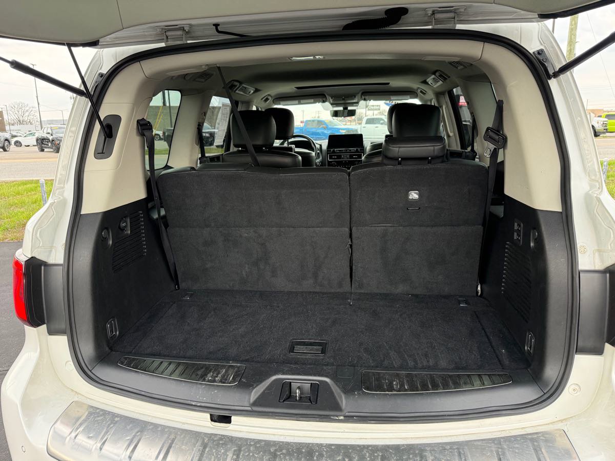 Used 2022 INFINITI QX80 Luxe w/ Cargo Package image 14