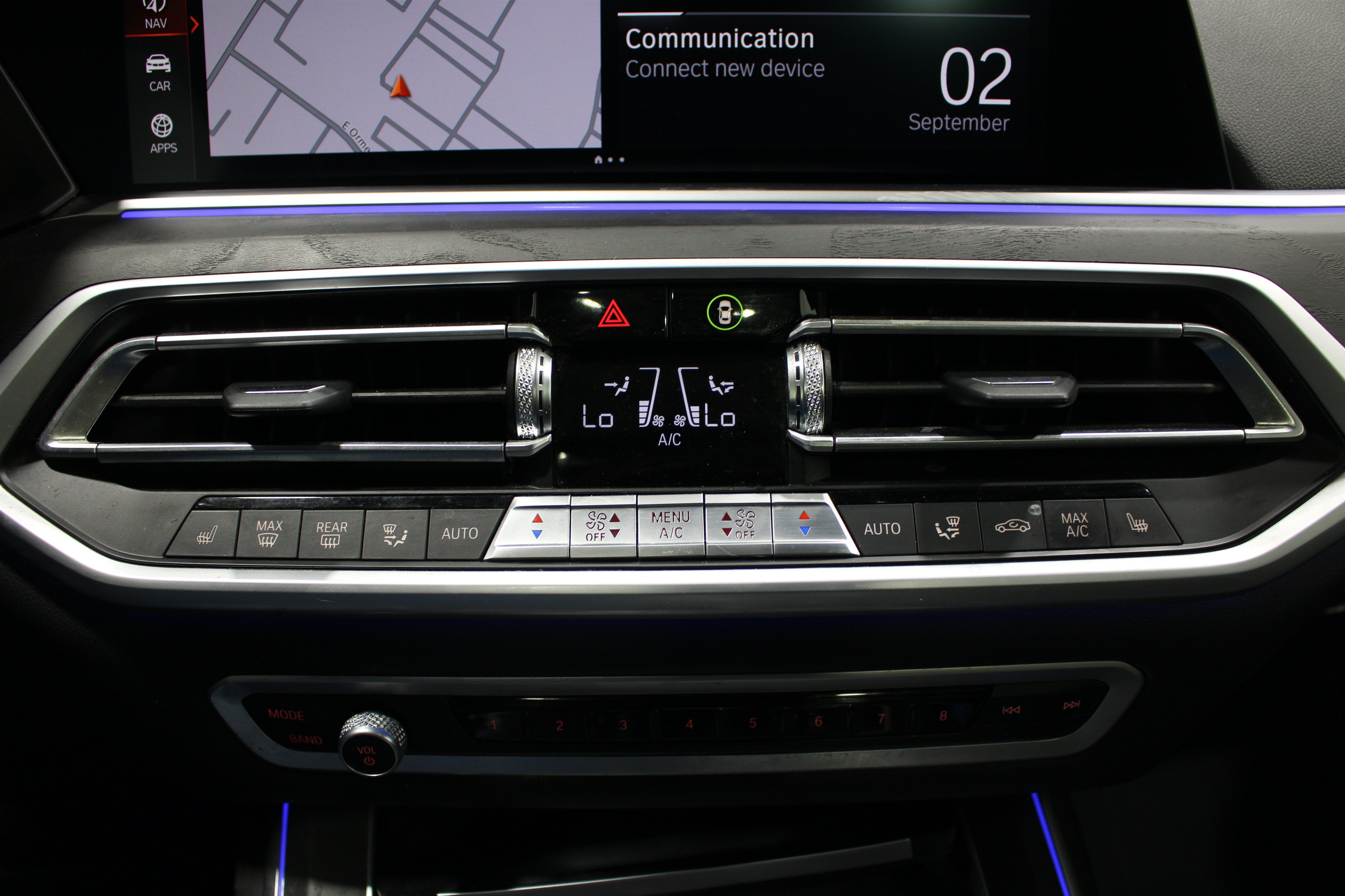Used 2022 BMW X7 xDrive40i w/ Premium Package AWD/4WD image 19