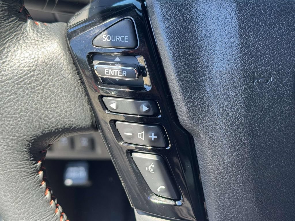 Certified 2025 Nissan Frontier PRO-4X AWD/4WD image 20