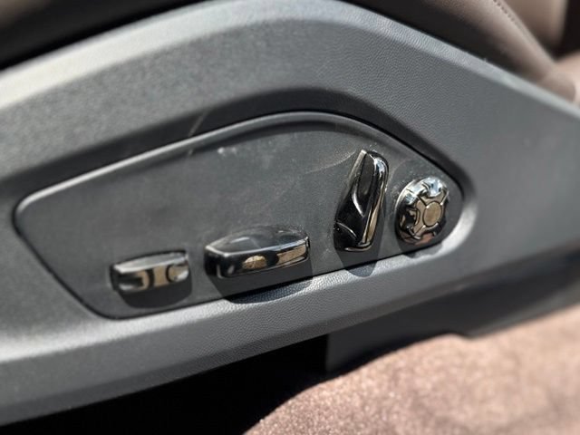 New 2026 Porsche Cayenne Electric AWD/4WD image 15