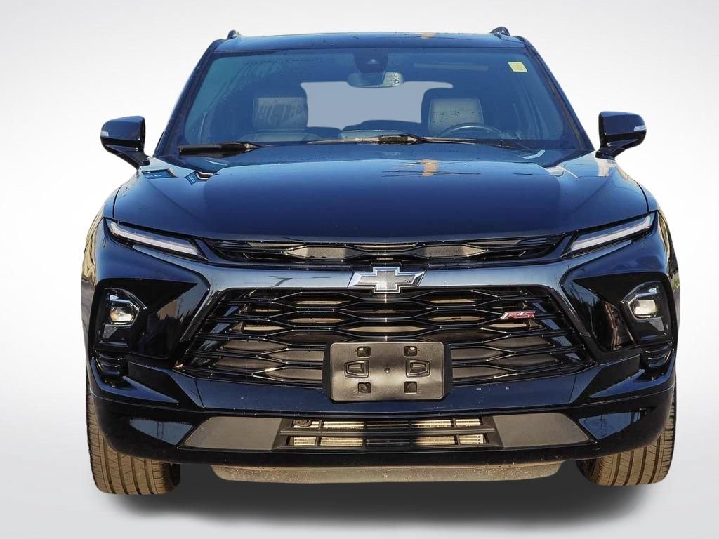 Certified 2023 Chevrolet Blazer RS AWD/4WD image 2